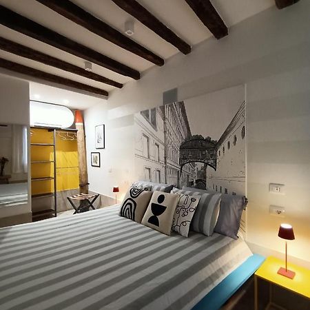 Casanova Venezia - Rialto Artistic Apartment Екстериор снимка
